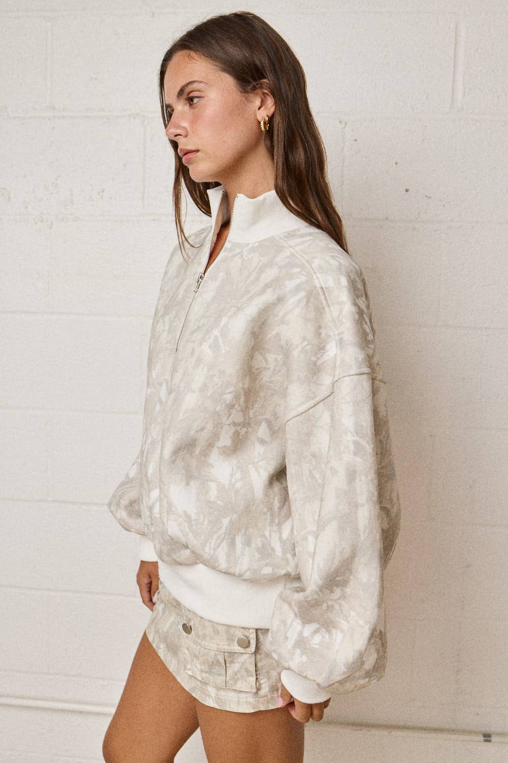 CAMO ZIP UP COLLARED SWEATER