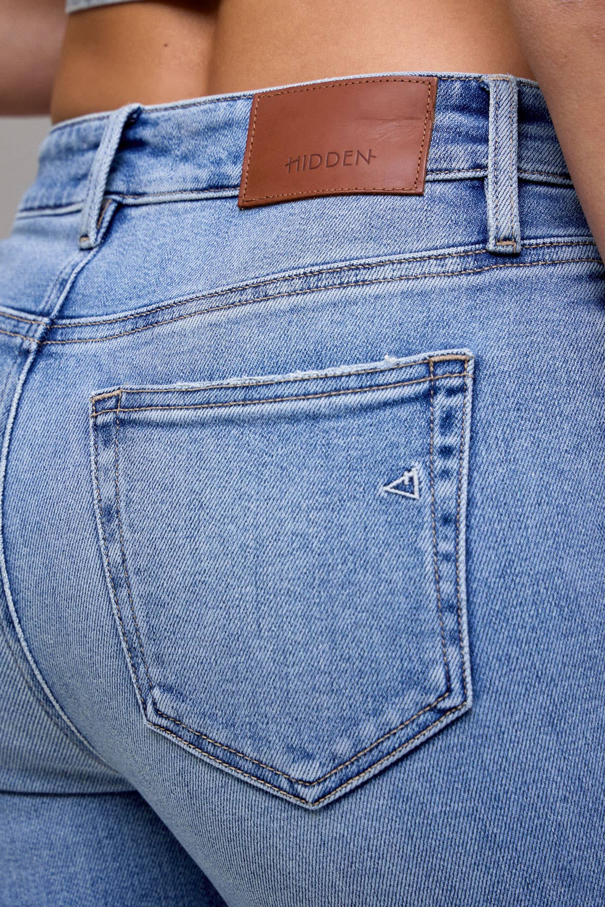 Medium Dark Clean Stretch 28" Inseam Straight