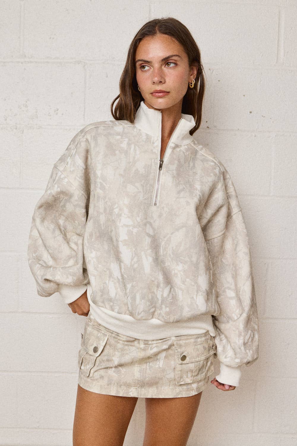 CAMO ZIP UP COLLARED SWEATER