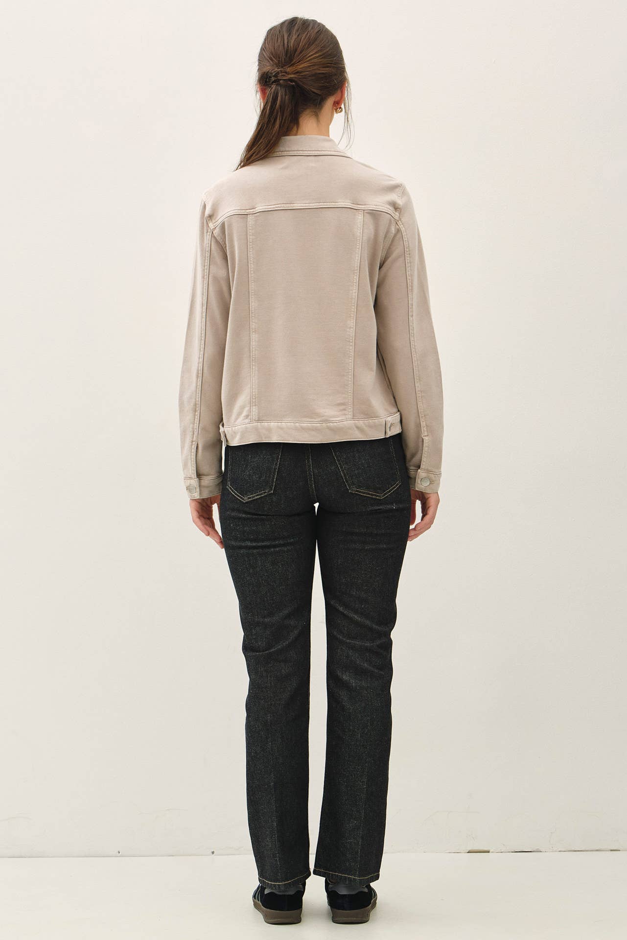 GARMENT-DYE COTTON FLEECE TRUCKER JACKET