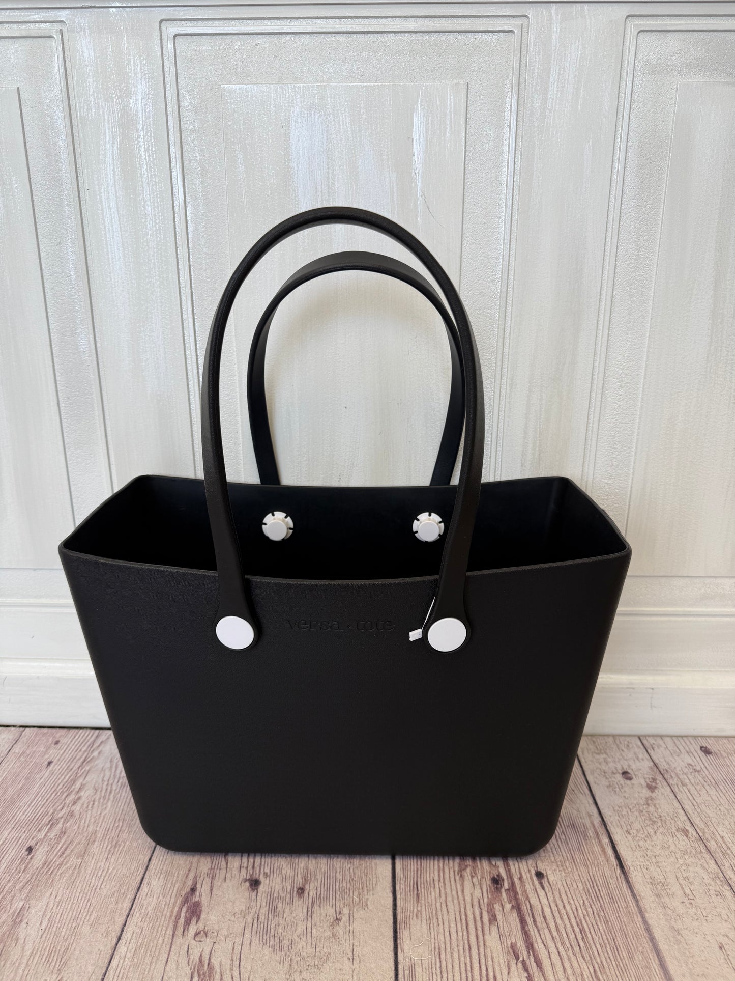 CARRIE Large Versa Tote