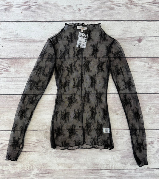 Mesh Lace Long-Sleeve Top