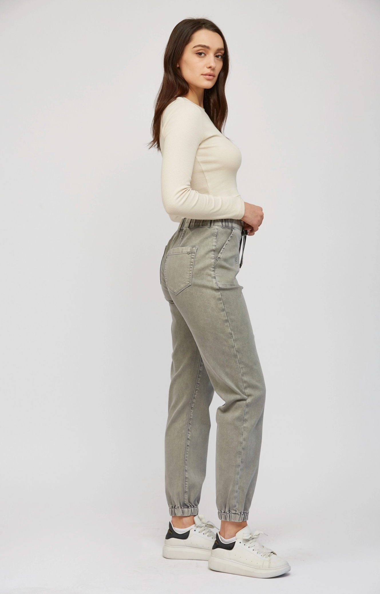 High Rise Crop Jogger