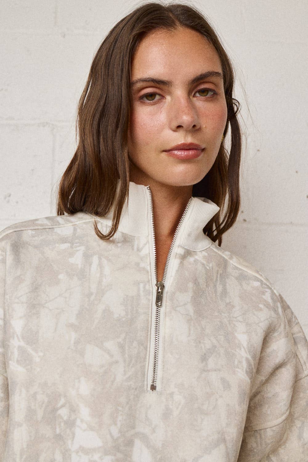 CAMO ZIP UP COLLARED SWEATER