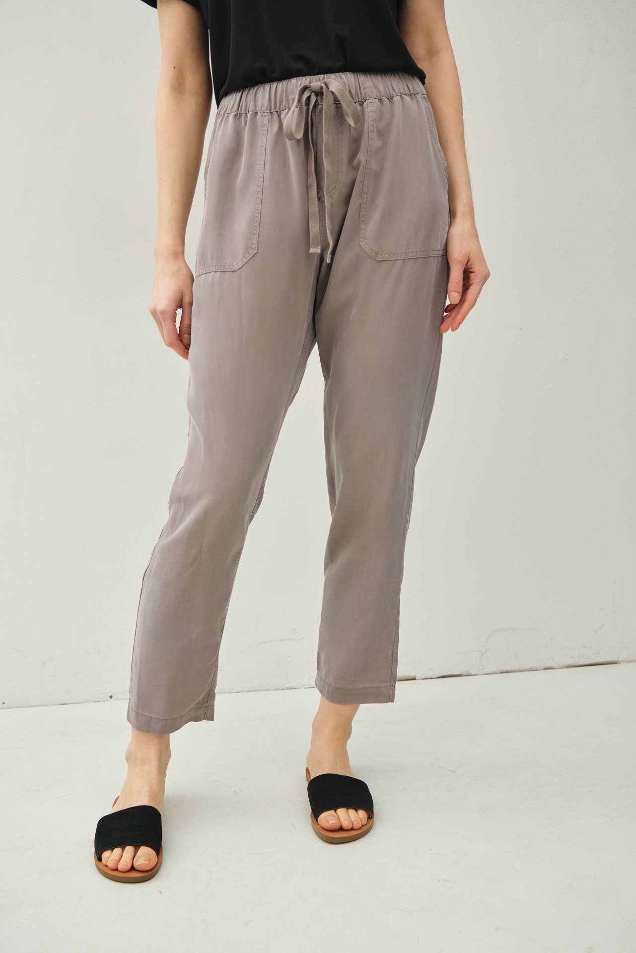 NEW COLOR -TENCEL TAPERED PANTS